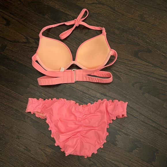 Super cute VS bikini 34 B top, Med bottoms - Picture 2 of 8